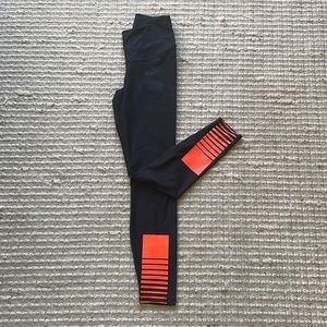 OSU Beaver Nike Leggings